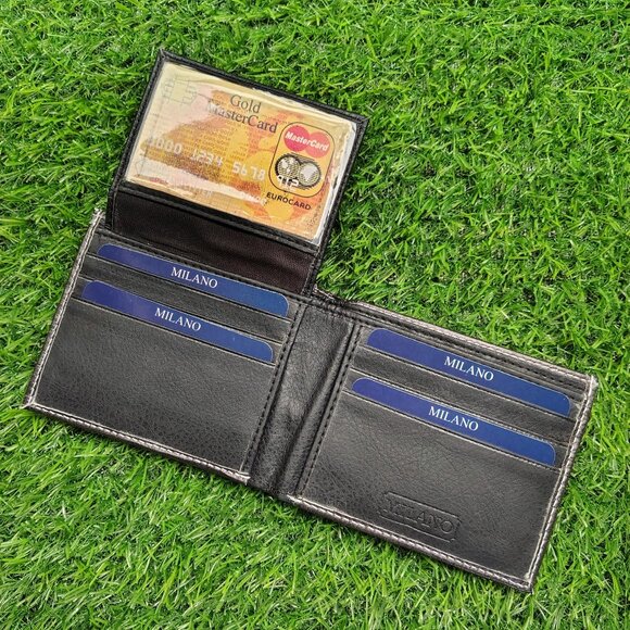 Three Skull Bifold Wallet for Men, Vegan Leather Printed Wallet - Picture 2 of 6